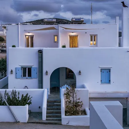 Hebe Parian Living - By Iris * Naoussa