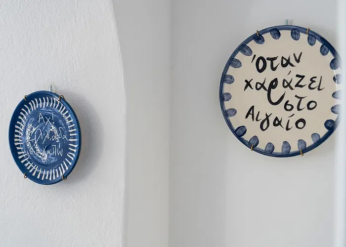 Hebe Parian Living - By Iris