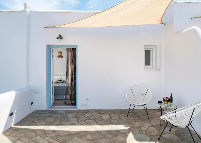 Hebe Parian Living - By Iris *