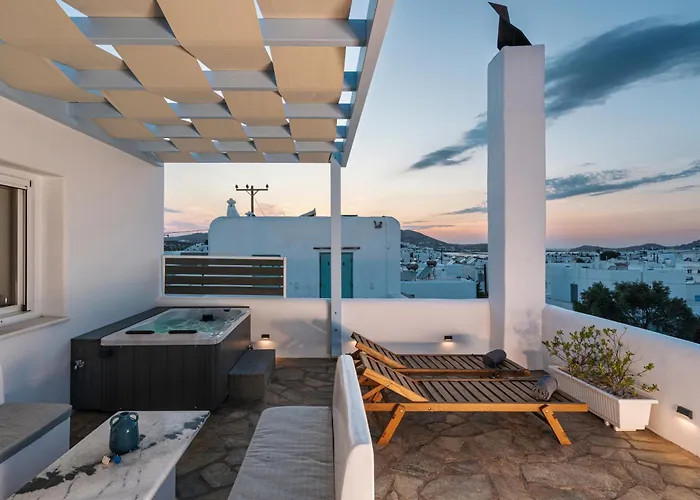 Hebe Parian Living - By Iris